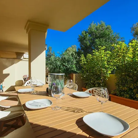 Luxury 3-bed Capanes Del Golf