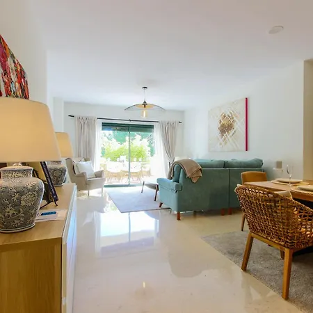 Luxury 3-bed Capanes Del Golf * Benahavís
